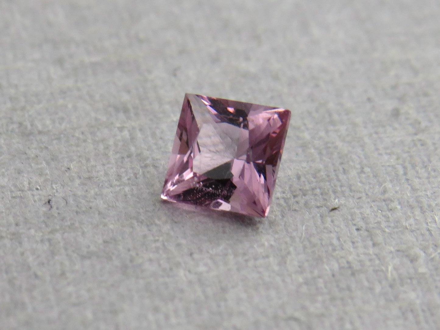 Natural Spinel Faceted Princess Cut | 3.9mm | Purple Pink Gemstone | SL114 - Gem Enthusiast