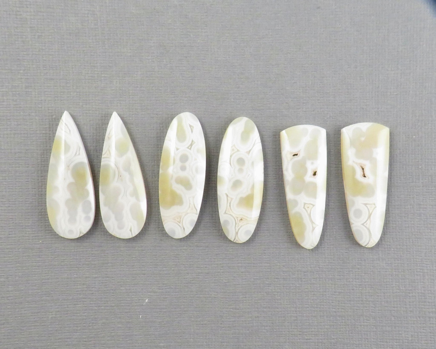 Orbicular Agate Cabochon | Eye Agate | 33.5–34mm, avg 25ct | Per Pair | Indonesia | OA108 - Gem Enthusiast