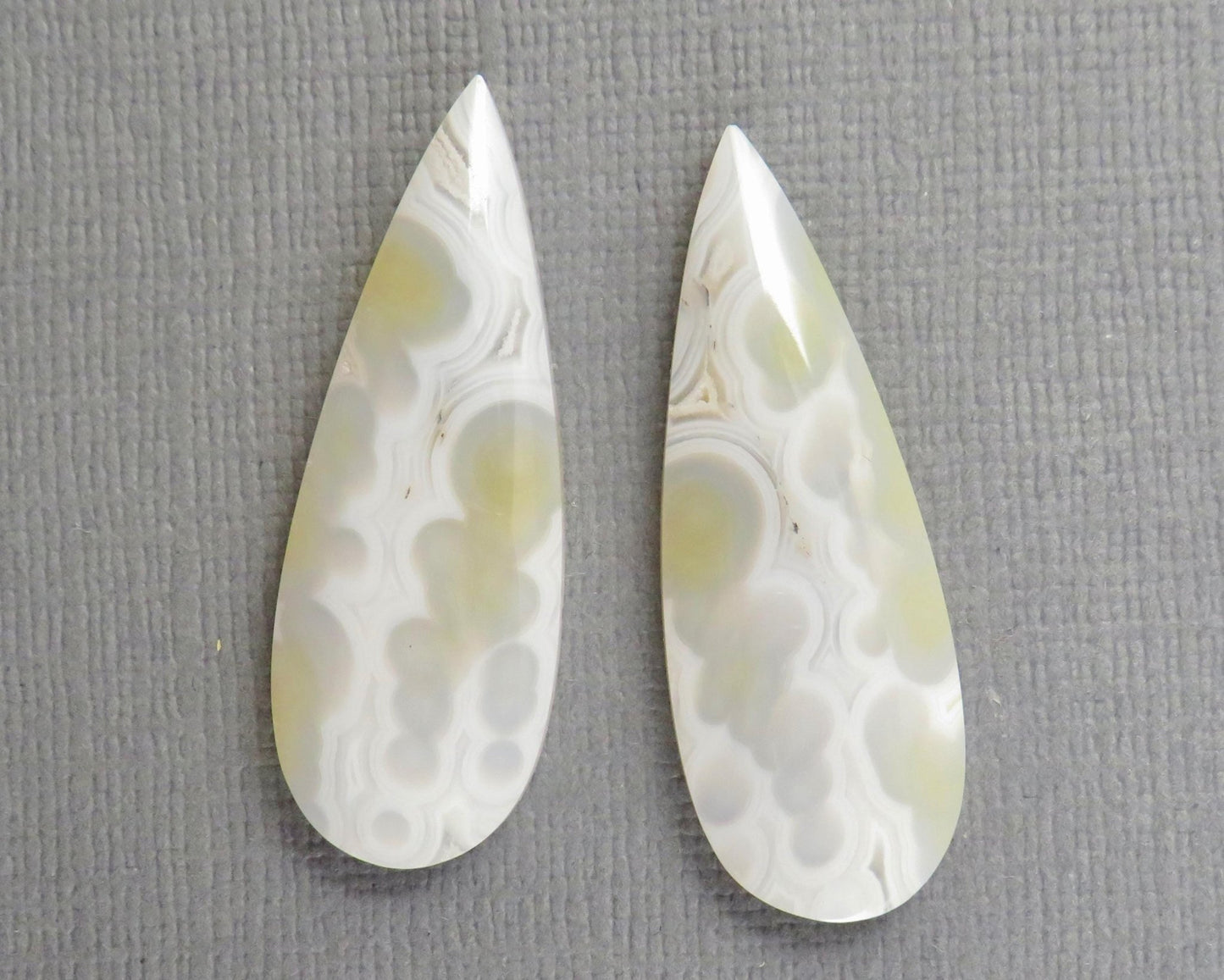 Orbicular Agate Cabochon | Eye Agate | 33.5–34mm, avg 25ct | Per Pair | Indonesia | OA108 - Gem Enthusiast
