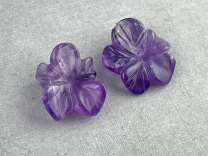 Orchid Carved Amethyst | Natural Gemstone | Center Drilled | AM201B - Gem Enthusiast