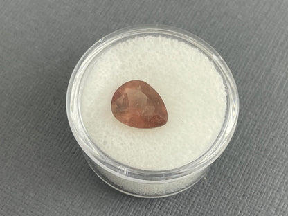 Oregon Sunstone 11x9 Pear Gemstone with Schiller | 2.83 carats | OSF185 - Oregon Sunstone - Gem Enthusiast