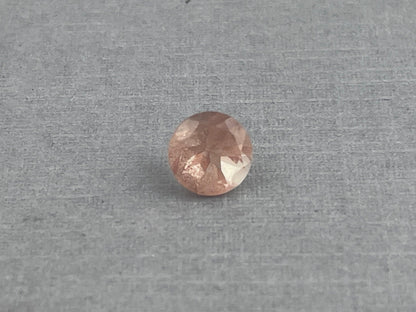 Oregon Sunstone 6mm Round Faceted Ethically Sourced Gemstone | OSF142 - Oregon Sunstone - Gem Enthusiast