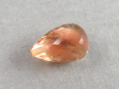 Oregon Sunstone Briolette |13x8.5mm, 6.3ct | Sun Crystal, Oregon, USA | OSB102 - Gem Enthusiast