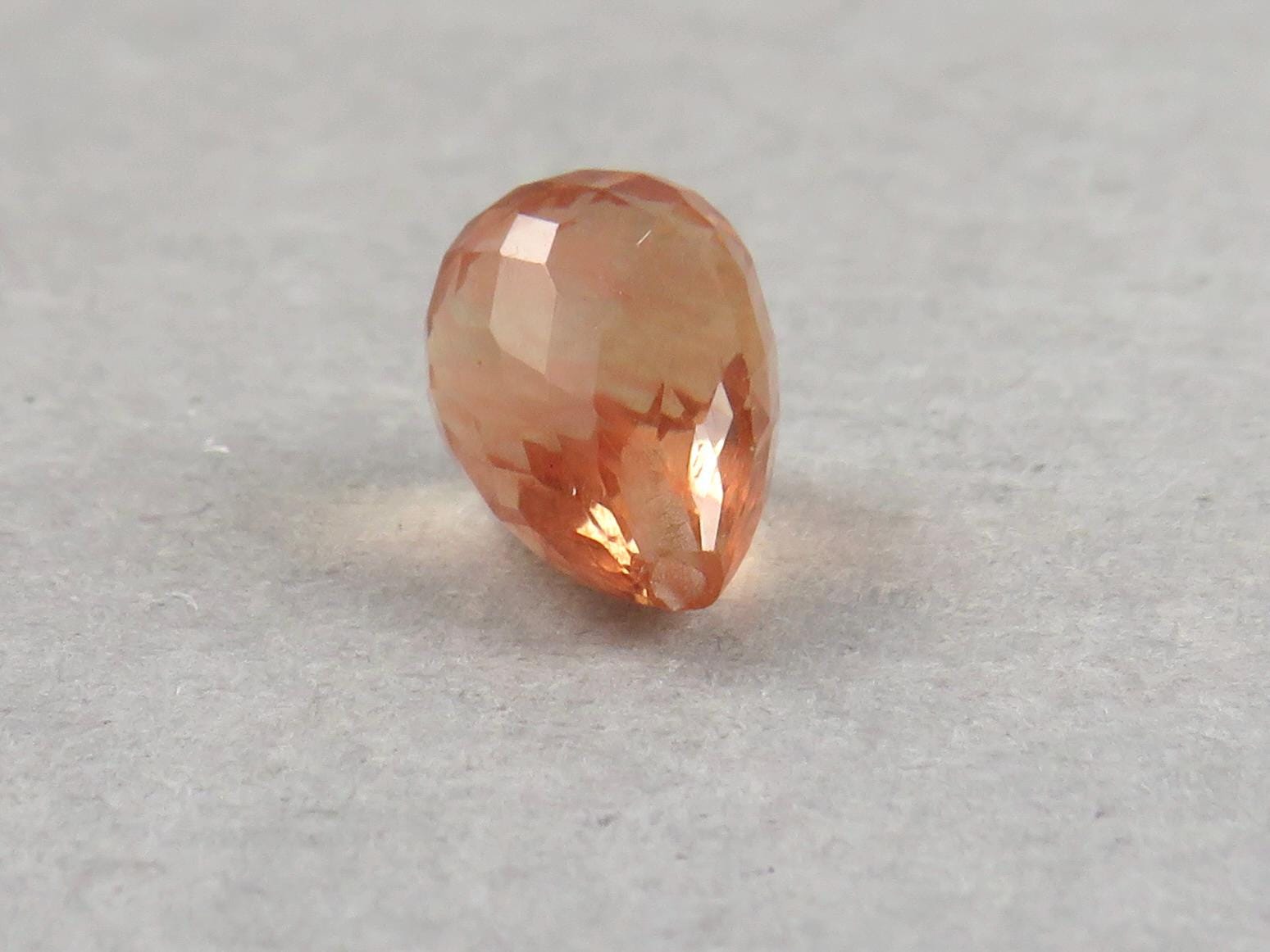 Oregon Sunstone Briolette |13x8.5mm, 6.3ct | Sun Crystal, Oregon, USA | OSB102 - Gem Enthusiast