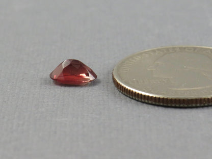 Oregon Sunstone - Faceted Oval | 8x5mm, 0.9ct | Oregon USA | OSF219 - Gem Enthusiast