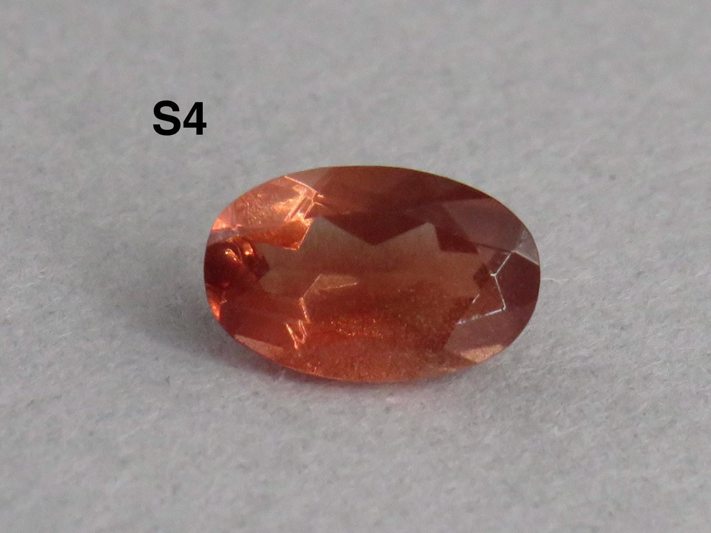 Oregon Sunstone Faceted Oval | Sunstone | 1ct | Per Stone | USA | OSF240 - Gem Enthusiast