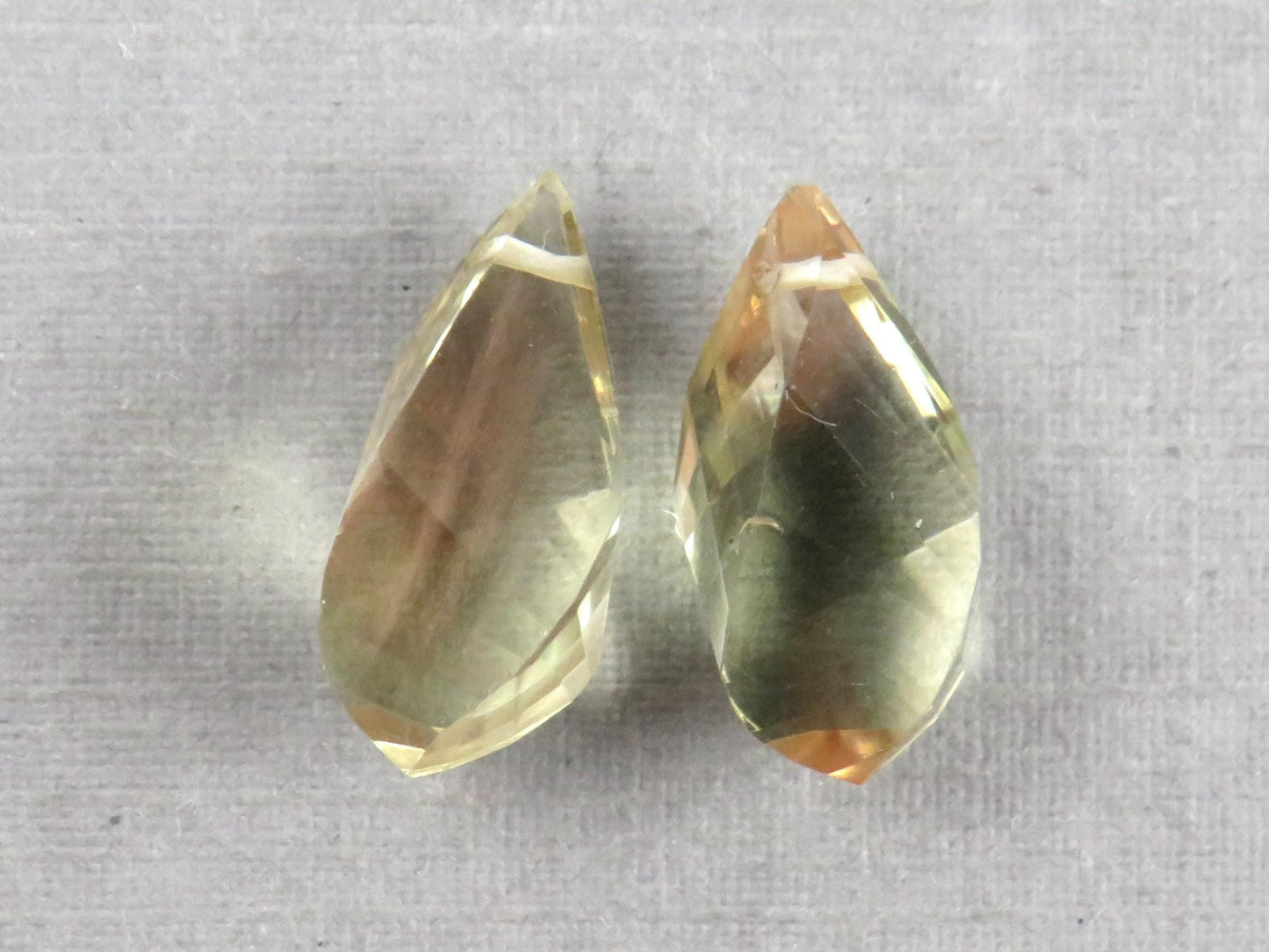 Oregon Sunstone | Faceted Swirl Briolette Pair | 14mm length | USA | OSB112 - Gem Enthusiast