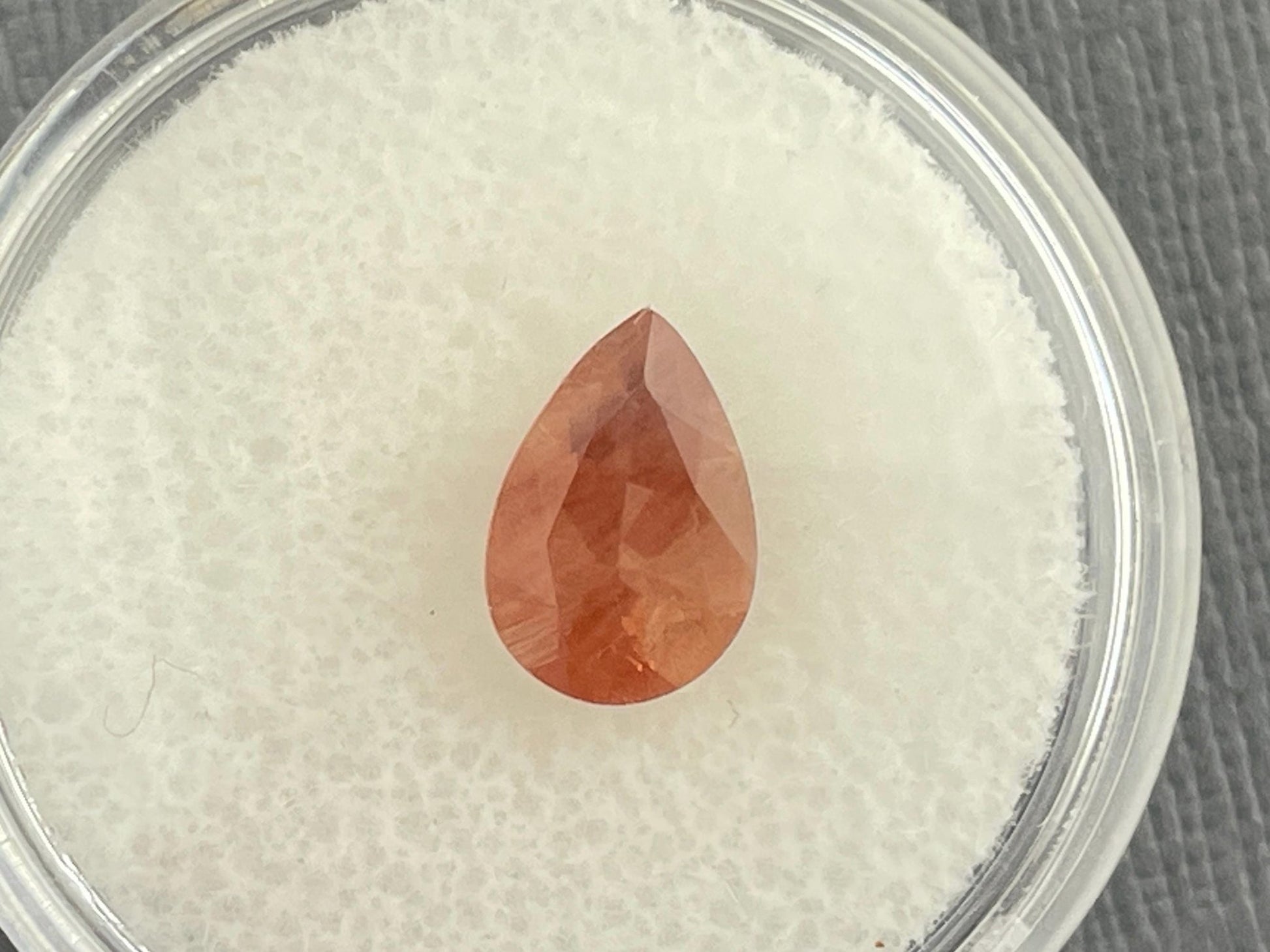 Oregon Sunstone Pear Gemstone with Schiller | 1.42 carats | OSF190 - Oregon Sunstone - Gem Enthusiast