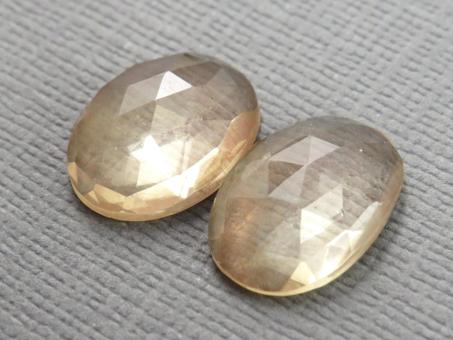 Oregon Sunstone Rose Cut Oval | 13x10.5mm, 7.5ct | Per Pair | Dust Devil Mine, Oregon USA | OSR137 - Gem Enthusiast