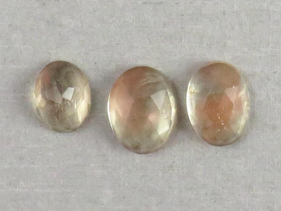 Oregon Sunstone Rose Cut Oval | 9 - 11mm, 7.55ct | 3 - Stone Lot | Sun Crystal, Oregon USA | OSR115 - Gem Enthusiast
