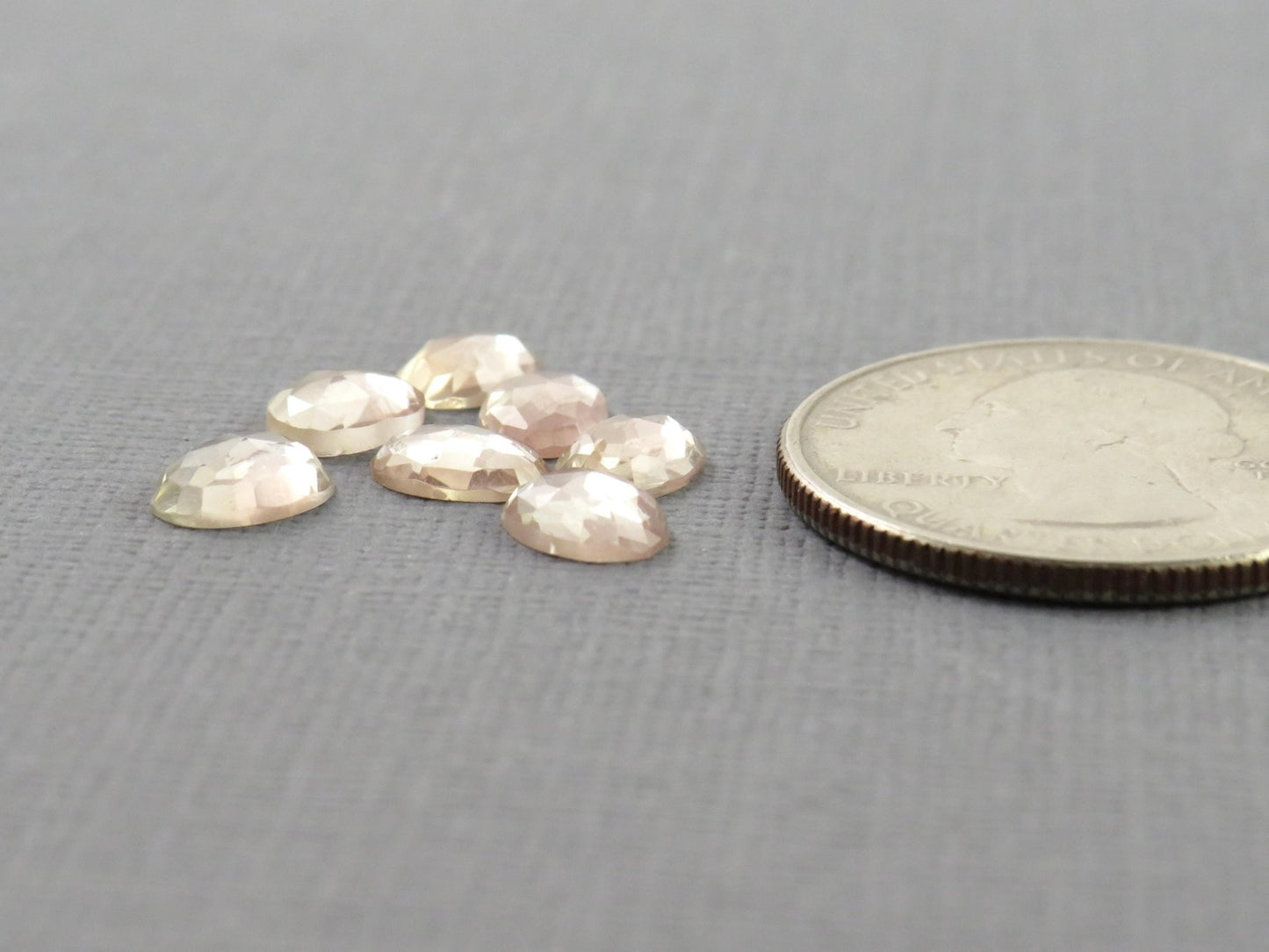 Oregon Sunstone - Rose Cut Oval Gemstone Lot | Oregon sunstone | 7mm x 5mm, 3.9ct | USA | OSR142 - Gem Enthusiast