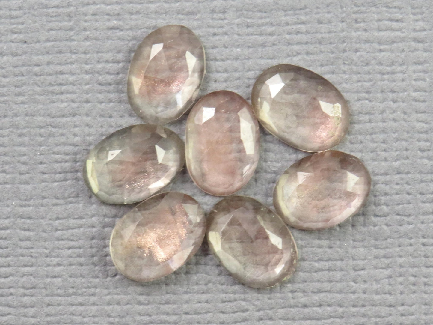 Oregon Sunstone - Rose Cut Oval Gemstone Lot | Oregon sunstone | 7mm x 5mm, 3.9ct | USA | OSR142 - Gem Enthusiast