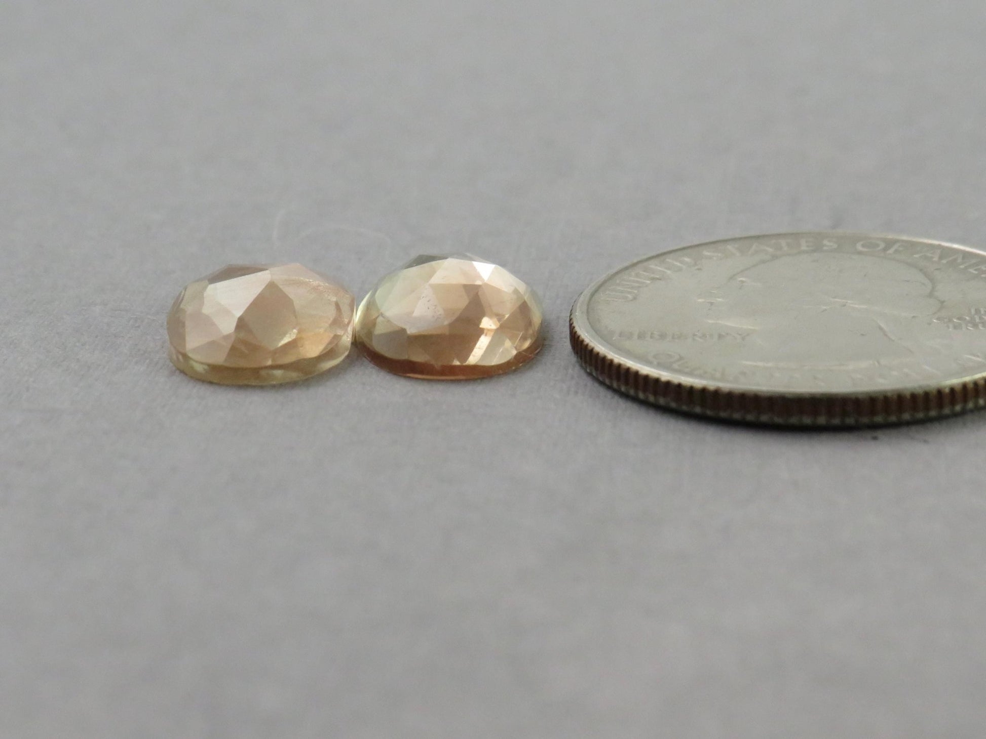 Oregon Sunstone - Rose Cut Oval Pair | USA Gemstone | 17mm | OSR139 - Gem Enthusiast