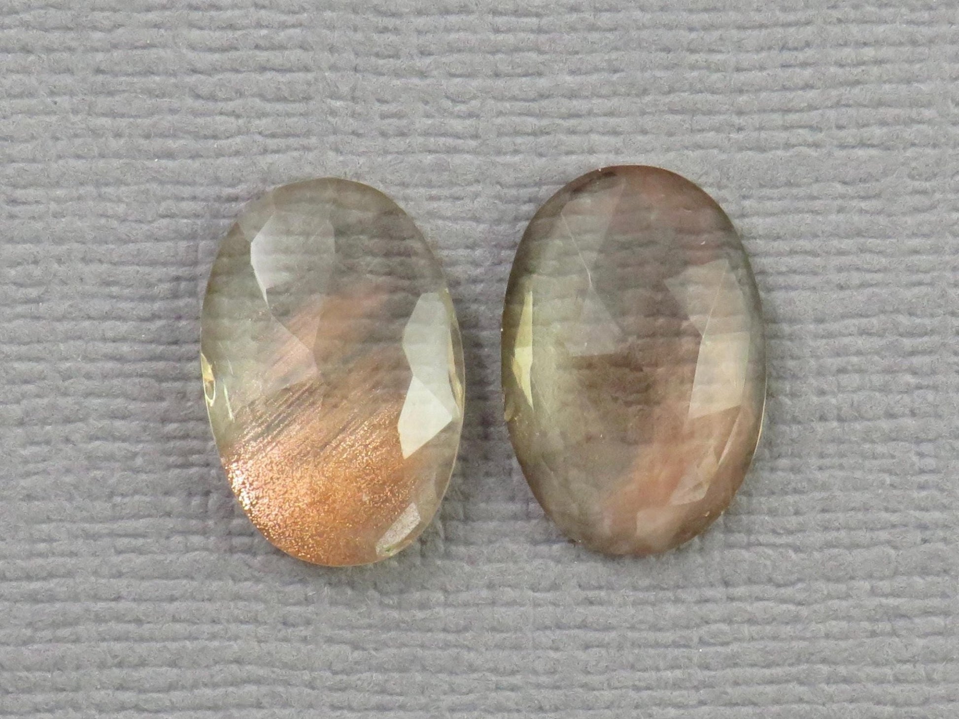 Oregon Sunstone - Rose Cut Oval Pair | USA Gemstone | 17mm | OSR139 - Gem Enthusiast