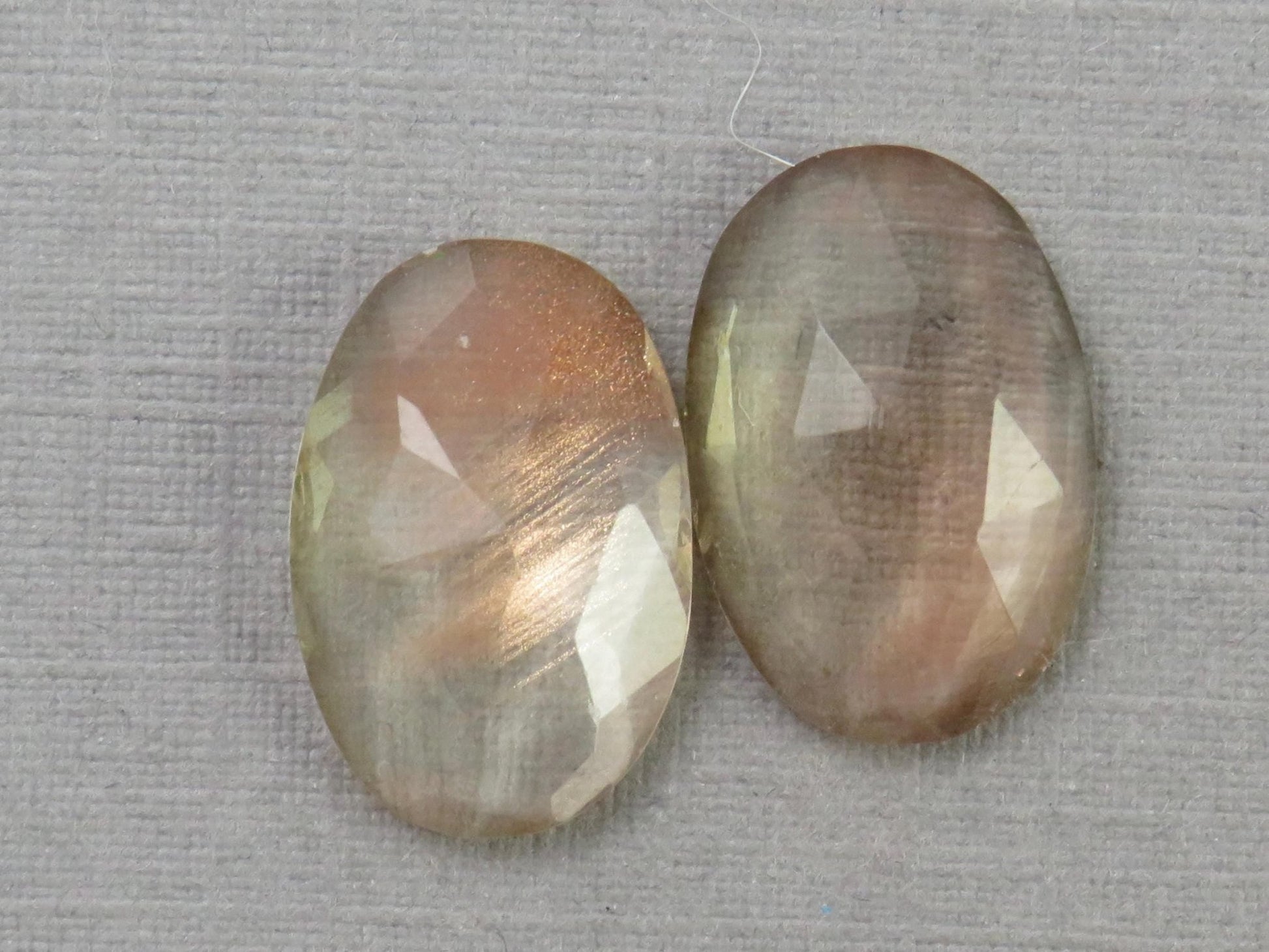 Oregon Sunstone - Rose Cut Oval Pair | USA Gemstone | 17mm | OSR139 - Gem Enthusiast