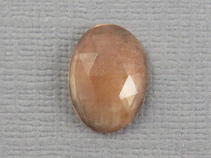 Oregon Sunstone - Rose Cut Rose Cut Oval | Plush diamond | 12.7x9.3mm, 3.3ct | Oregon, USA | OSR124 - Gem Enthusiast