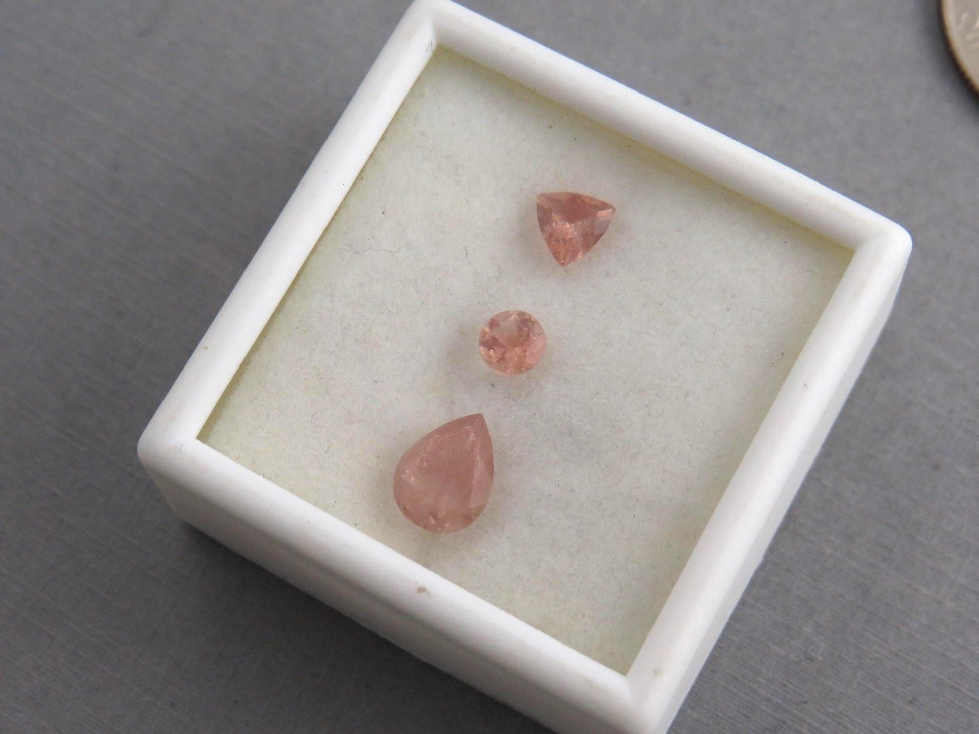 Oregon Sunstone Set | 4mm Round, 5mm Trillion, 8x6mm pear | 1.72 carats | OSF230 - Gem Enthusiast