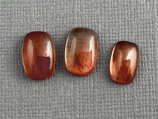 Oregon Sunstones Cushion Cabochon Lot | Schiller | 6.8 carats | OSC280 - Oregon Sunstone - Gem Enthusiast