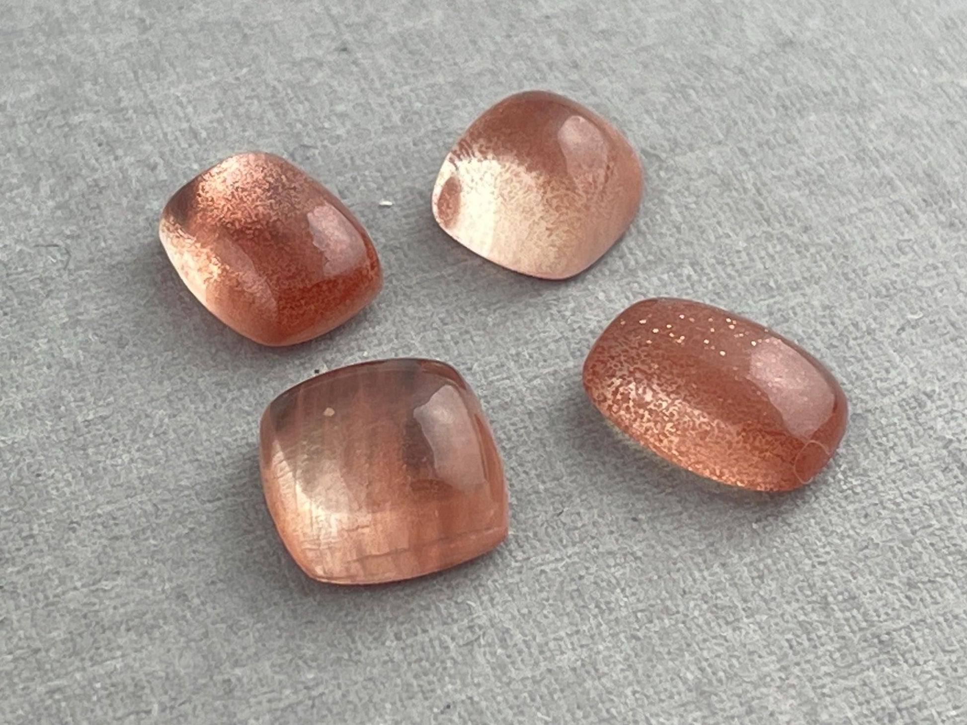 Oregon Sunstones Cushion Cabochon Lot | Schiller | 7.22 carats | OSC304 - Oregon Sunstone - Gem Enthusiast