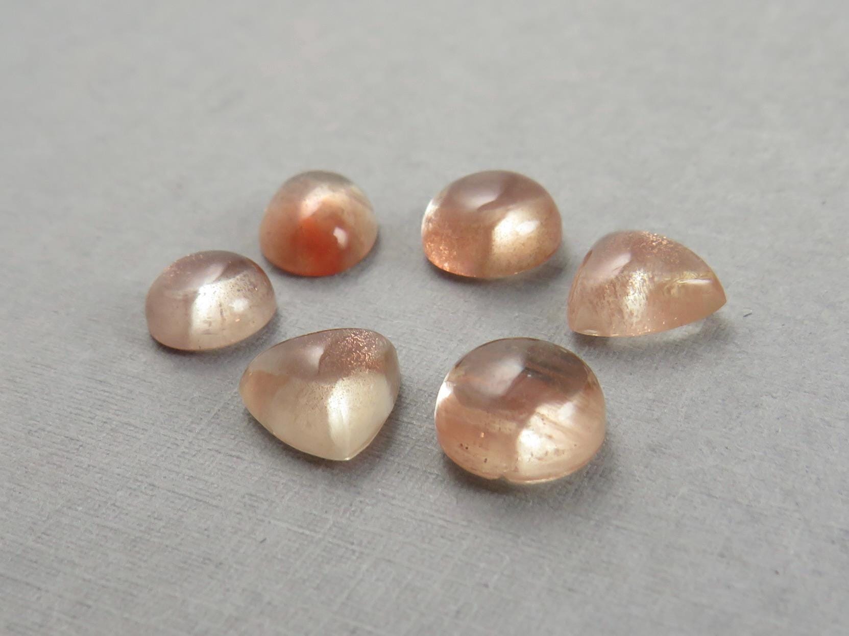Oregon Sunstones Mixed Cabochon Lot | Schiller | 11.13 carats | OSC139 - Gem Enthusiast