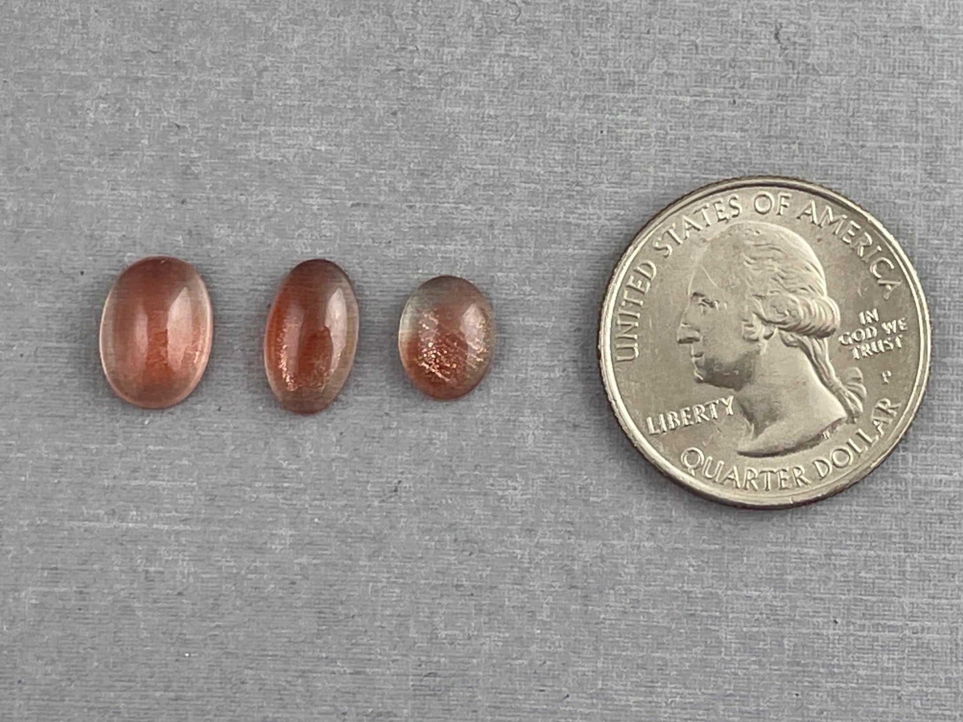 Oregon Sunstones Oval Cabochon Lot | 6.6 carats | OSC303 - Oregon Sunstone - Gem Enthusiast