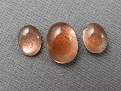 Oregon Sunstones Oval Cabochon Set | 9x7 pair and 12x9 single | 7.13 carats | OSC330 - Gem Enthusiast