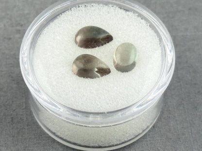Oregon Sunstones Pear Cabochon Lot | Ethically Sourced | 2.67 carats | OSC307 - Gem Enthusiast