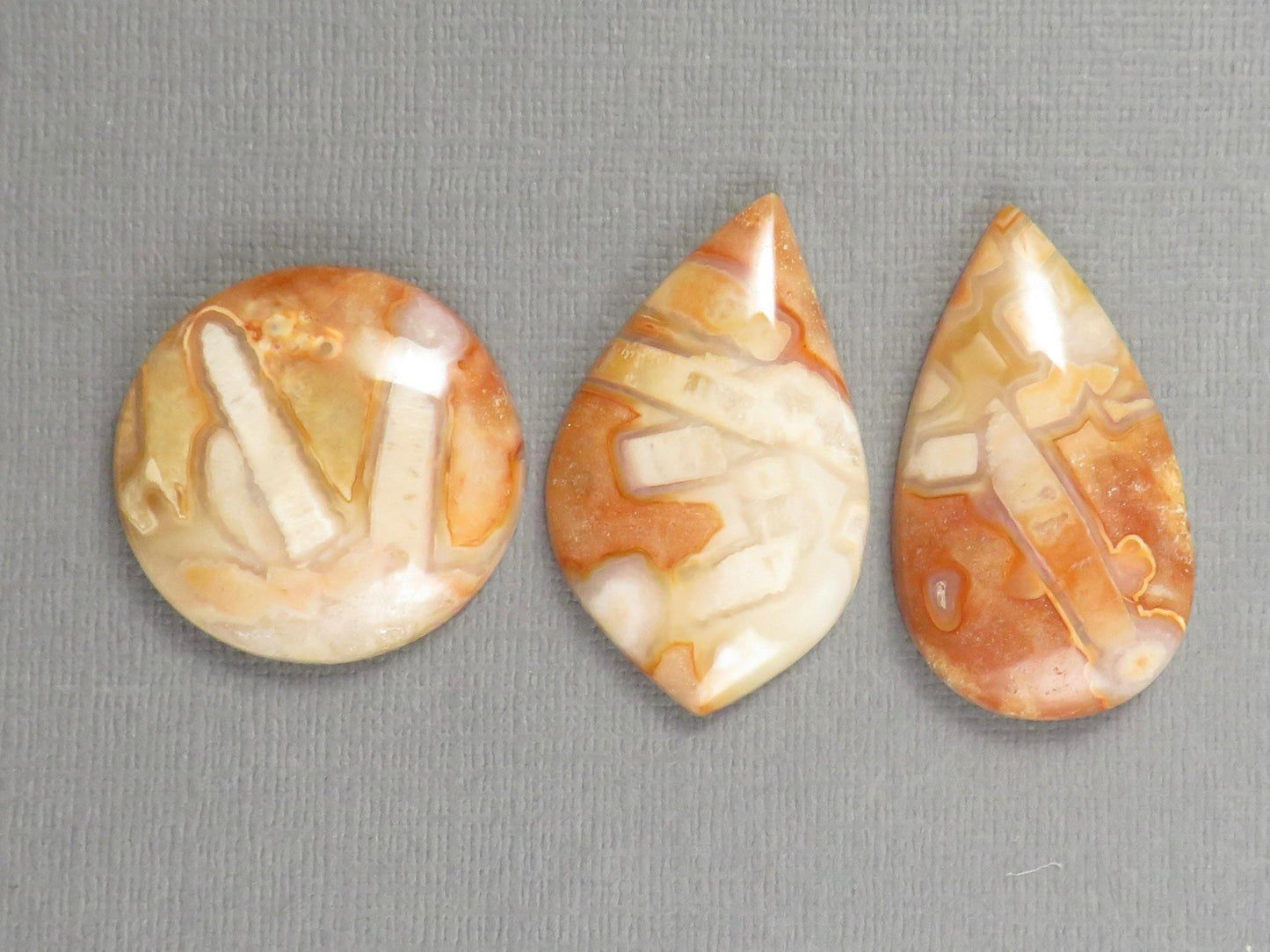 Peach Lace Agate Cabochon | 27–36mm, avg 32ct | Per Stone | Indonesia | AG393 - Gem Enthusiast
