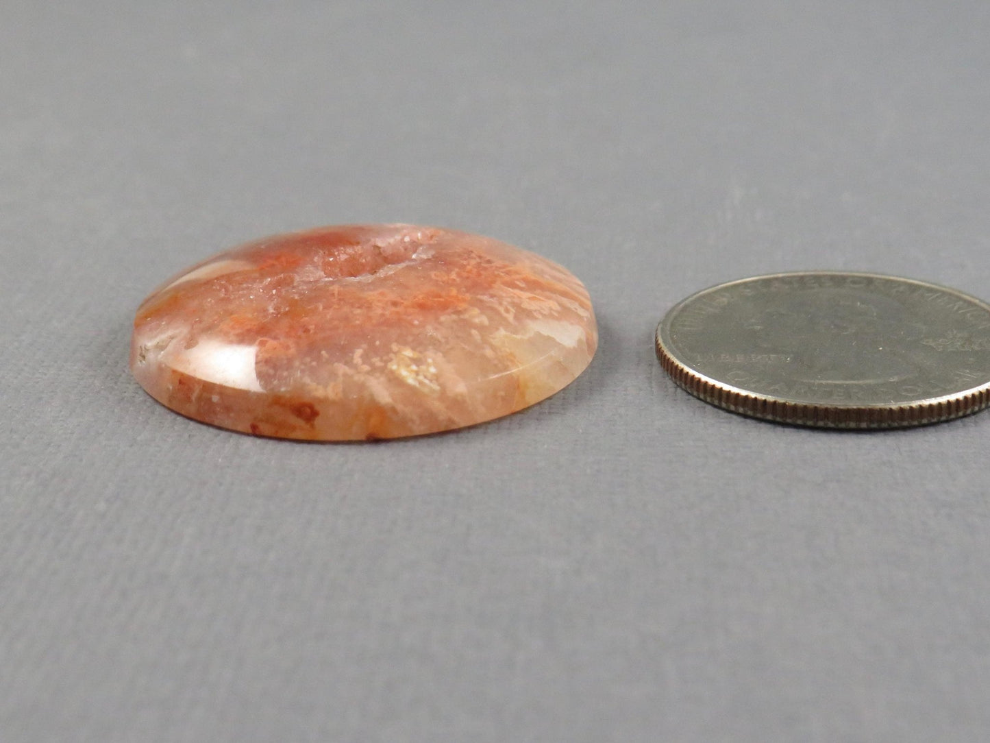 Peach Lace Agate Cabochon Round | 31.5x31.5mm, 47ct | Indonesia | AG397 - Gem Enthusiast
