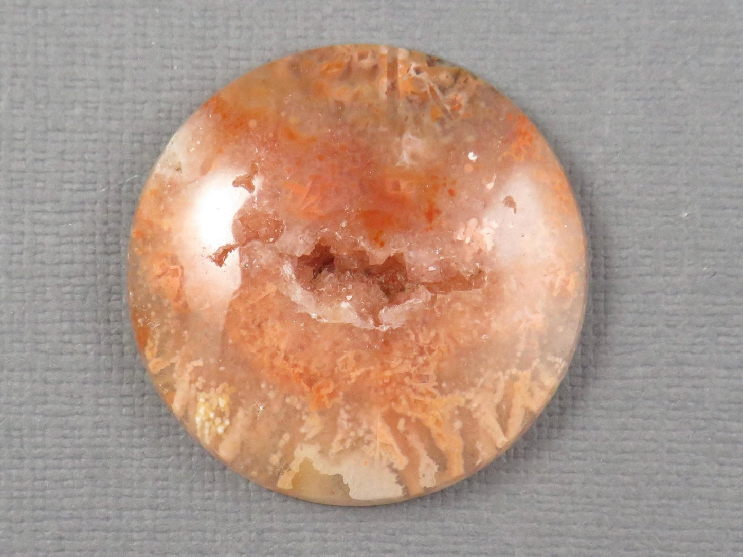 Peach Lace Agate Cabochon Round | 31.5x31.5mm, 47ct | Indonesia | AG397 - Gem Enthusiast