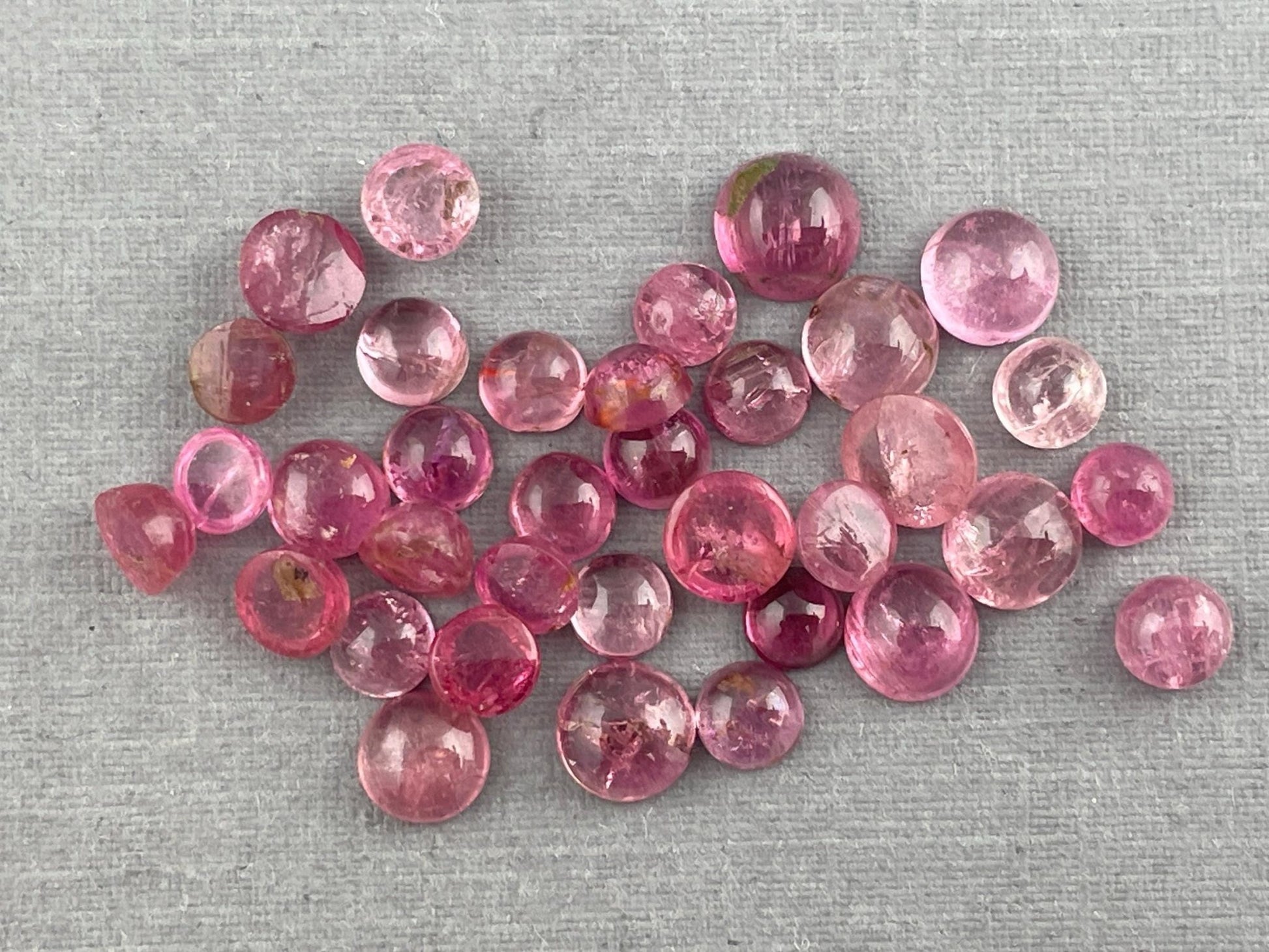 Pink Tourmaline Cabochon Lot | Small, Round 3.5mm - 5mm | 13 carats | TO222 - Gem Enthusiast
