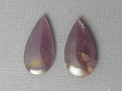 Purple Chalcedony Pear | Cabochon for Setting | 26–27mm, avg 24ct | Indonesia | CA358 - Gem Enthusiast