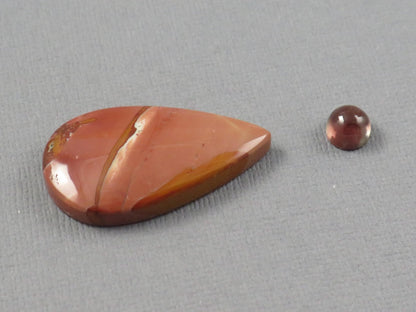 Red Oregon Sunstone and Antelope Jasper Pear Cabochon | Pendant Stone | 6–31mm, avg 11ct | 2-Stone Lot | Oregon, USA | SET129 - Gem Enthusiast