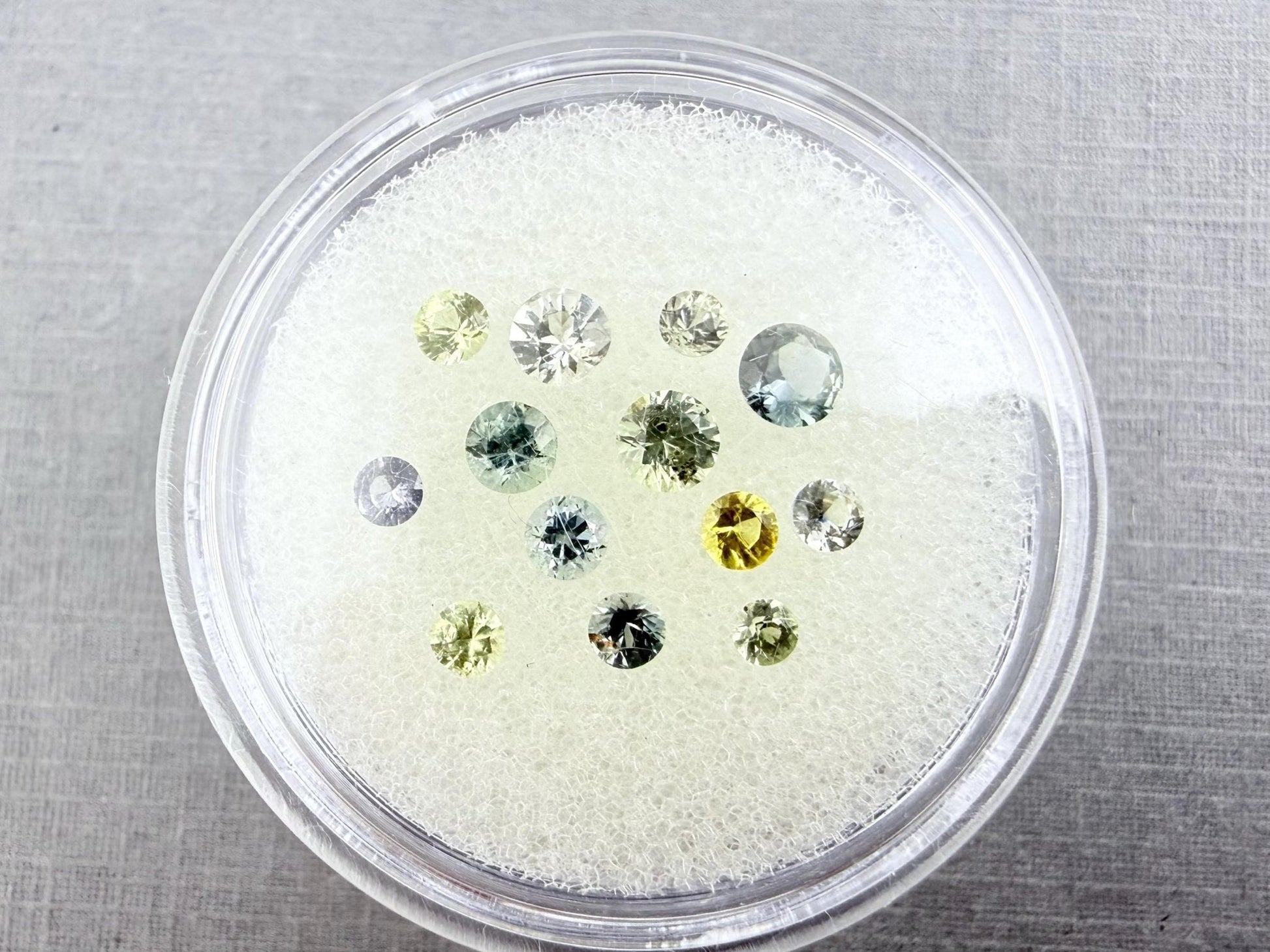 Sapphire Faceted Lot | 2.3mm to 3.3mm | Yellow, Blue, Green Gemstones | 1.38 carats | SF127 - 2 - Gem Enthusiast