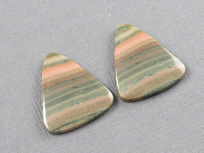 Saturn Chalcedony Cabochon Pair, Triangle, Pink and Green Banding, 21.5x19mm | CA361 - Gem Enthusiast