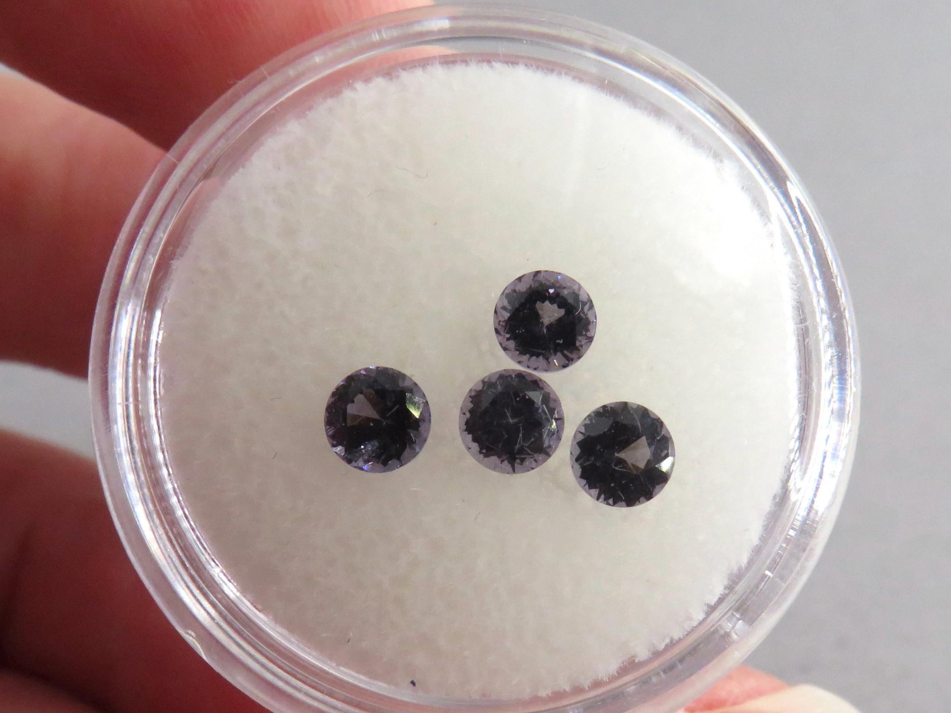 Spinel Faceted Round | 4.3x4.3mm, 1.53ct | Per Stone | Okkamptitiya, Sri Lanka | SL134 - Gem Enthusiast