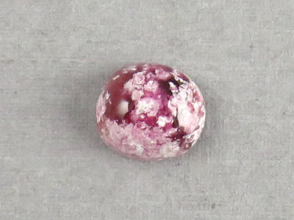 Wah Wah Mountains Red Beryl | RARE Utah Gemstones | 9x8 Oval Cabochon | Made in America | RB102 - Gem Enthusiast
