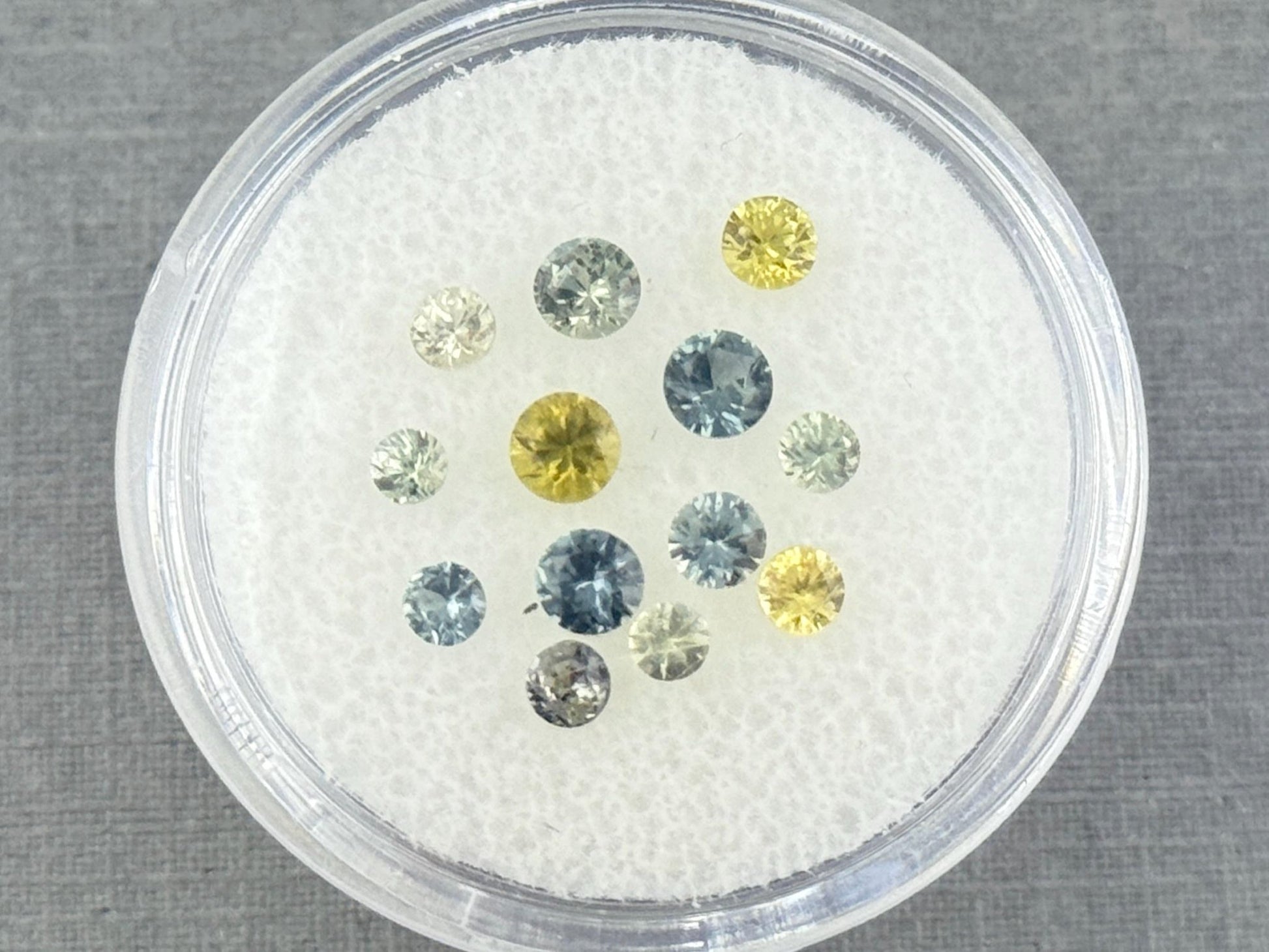 Yellow and Blue Sapphire Faceted Lot | 2.3mm to 3.3mm | Natural Gemstones | 1.56 carats | SF127 - Gem Enthusiast
